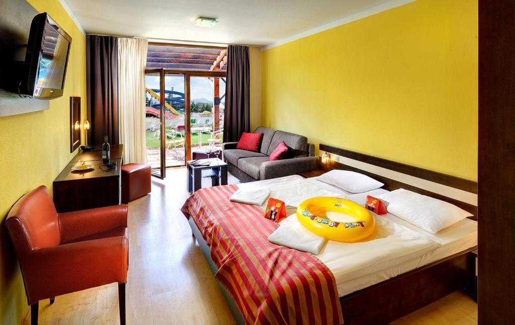 Wellness Hotel Bešeňová Exterior foto
